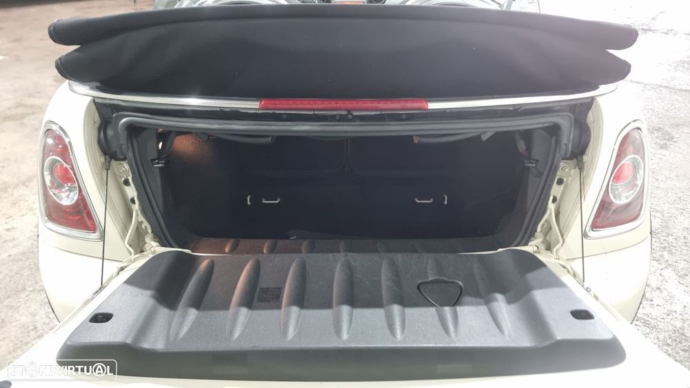 MINI Cabrio Cooper D - 8