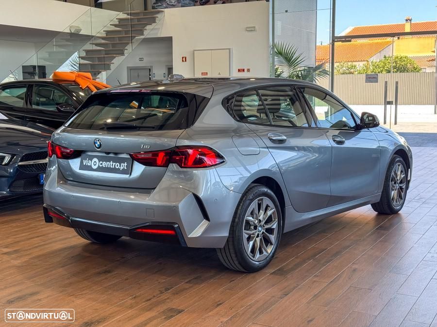 BMW 116 Standard - 4
