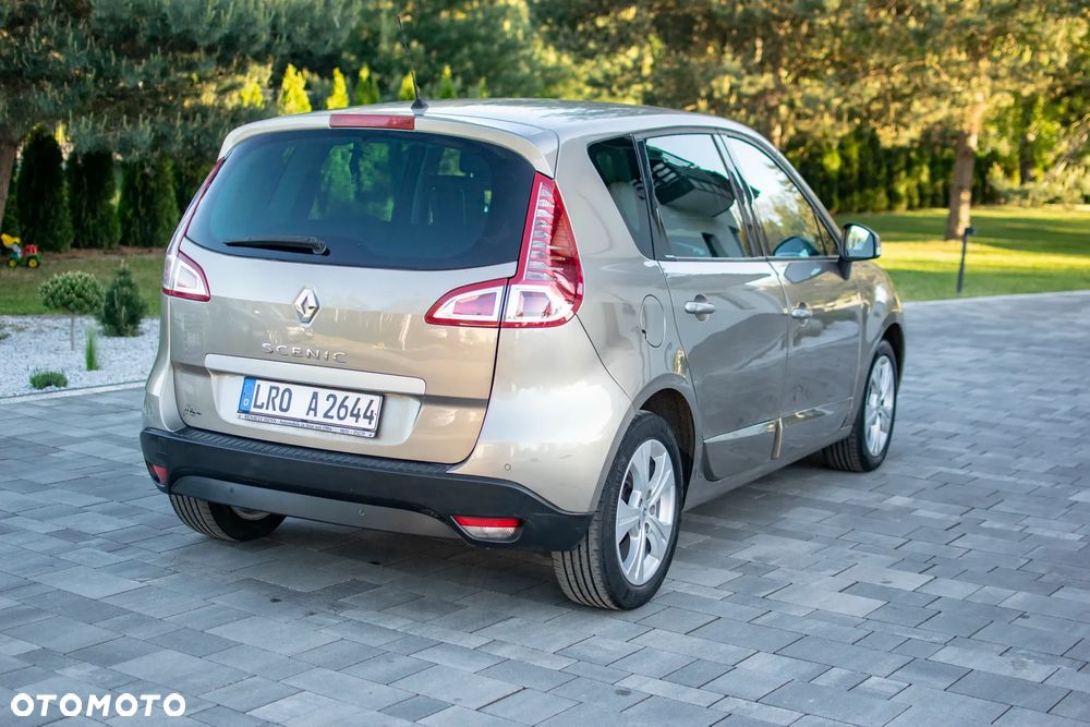 Renault Scenic - 21