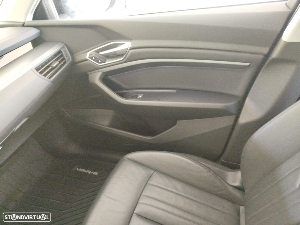 Audi e-tron 50 quattro Advanced - 13