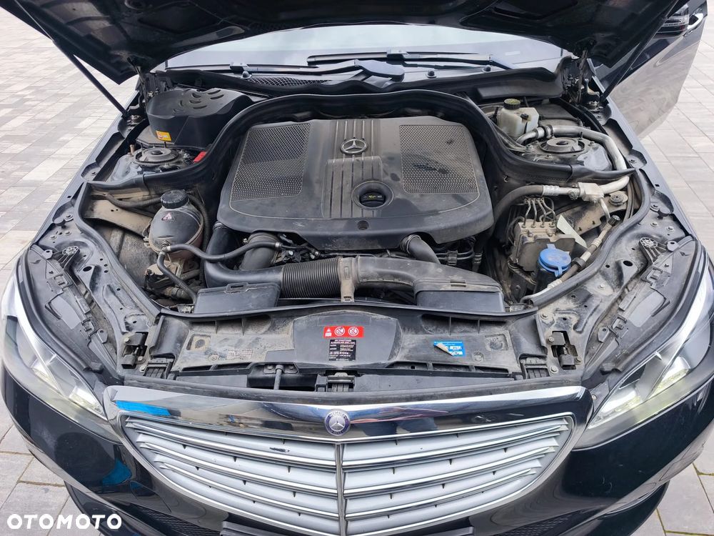 Mercedes-Benz Klasa E 250 CDI 4-Matic Avantgarde - 22