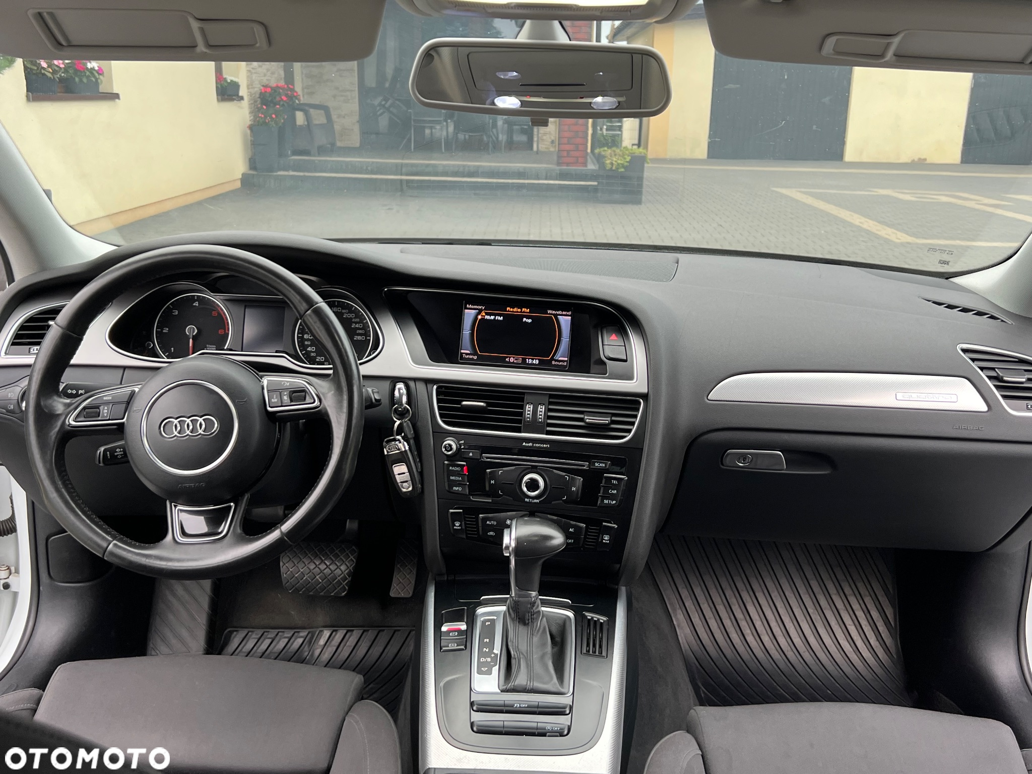 Audi A4 Avant 2.0 TDI Quattro S tronic - 24