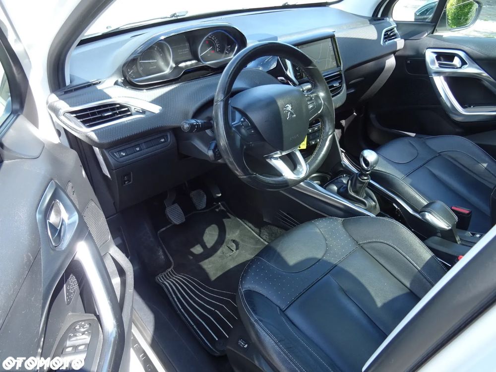 Peugeot 2008 e-HDi FAP 115 STOP & START Allure - 7