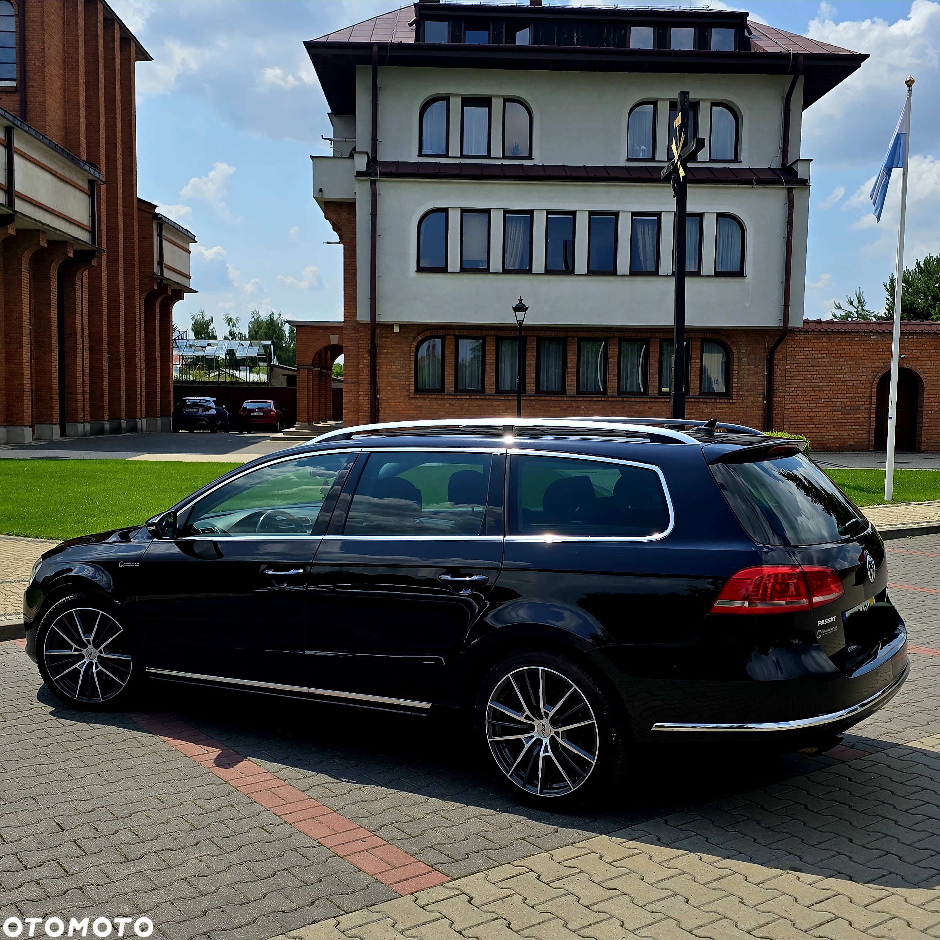 Volkswagen Passat Variant 2.0 TSI DSG Highline - 16