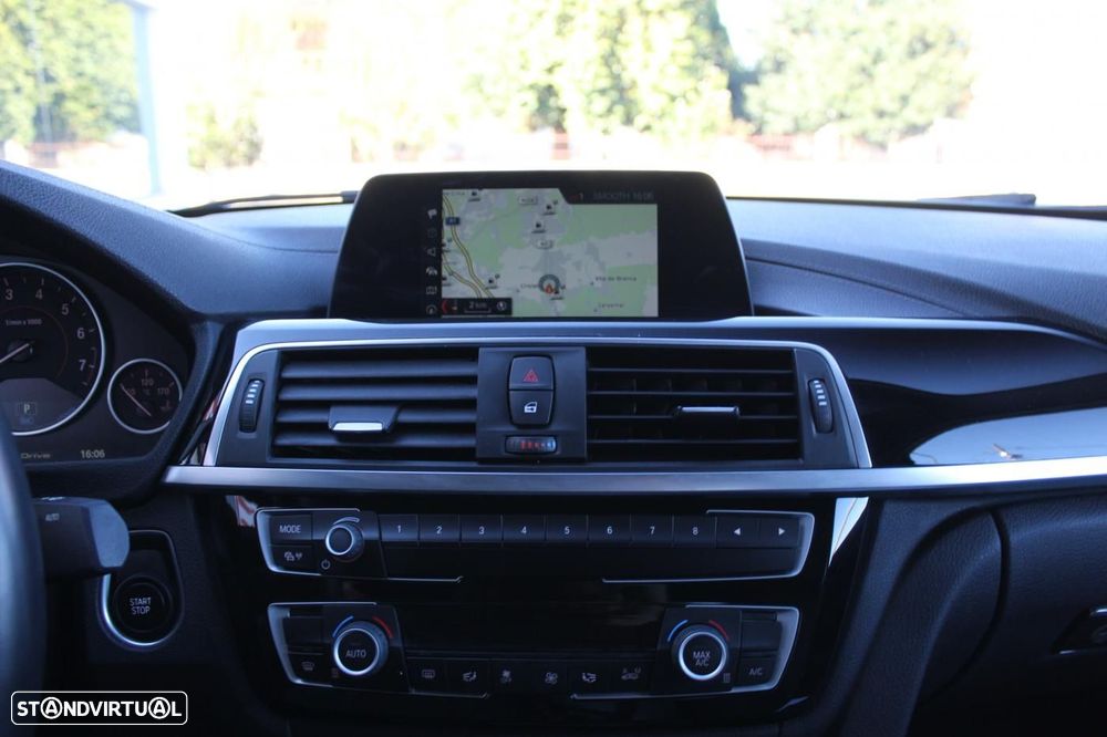 BMW 330 e iPerformance - 24