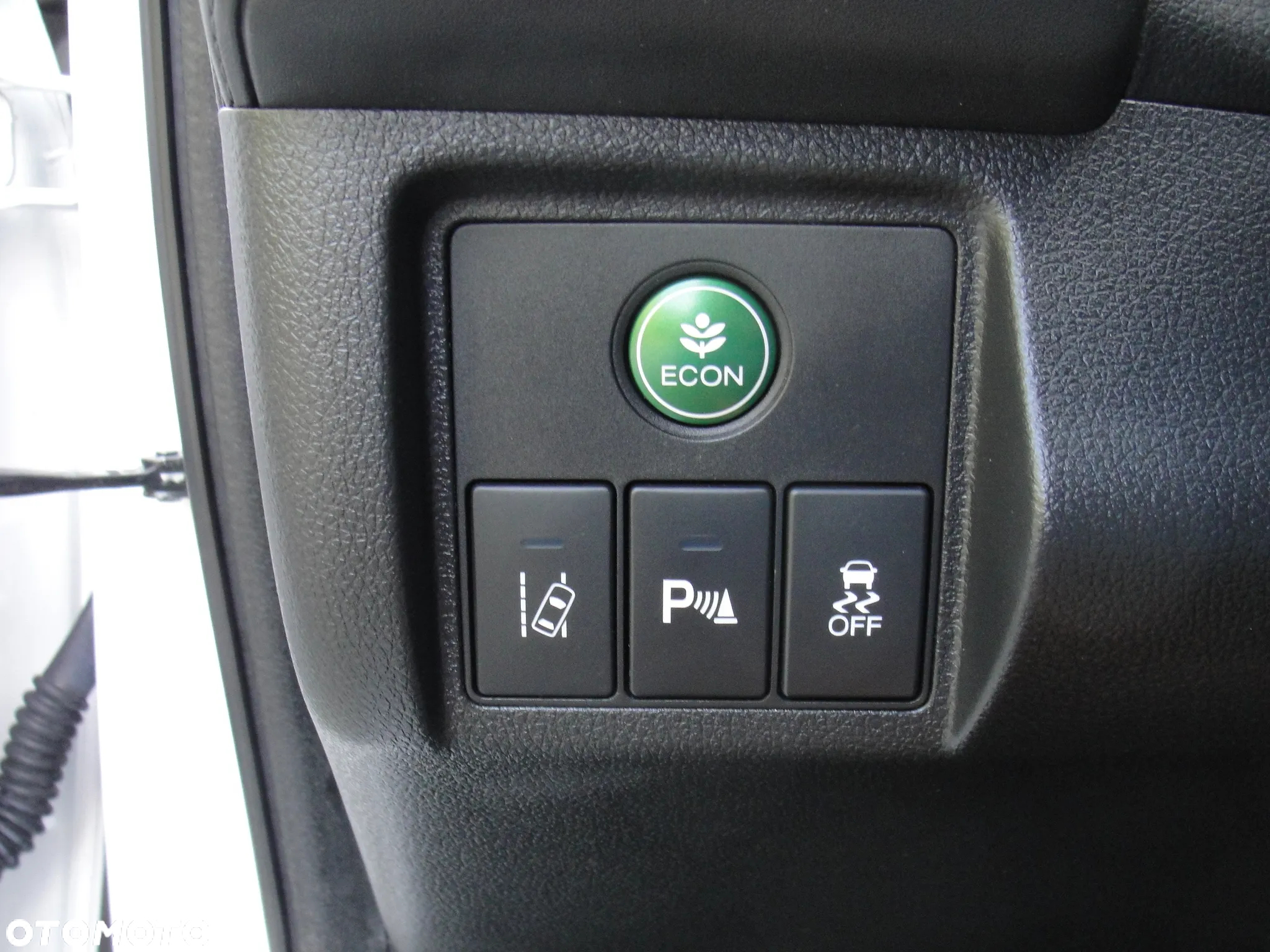 Honda HR-V 1.5 i-VTEC CVT Executive - 18