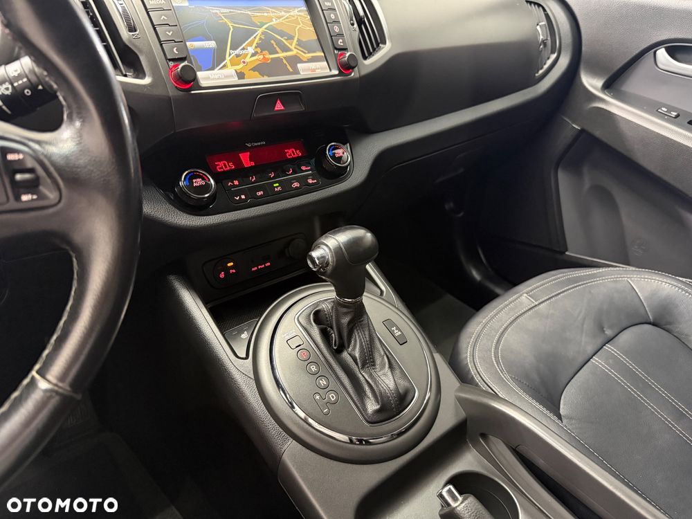 Kia Sportage 2.0 CRDI 184 AWD Platinum Edition - 28