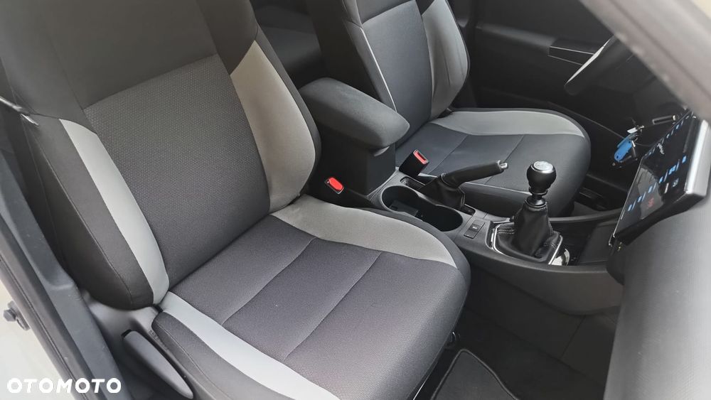 Toyota Auris 1.33 VVT-i Premium - 6