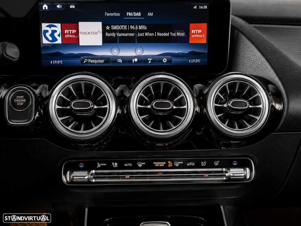 Mercedes-Benz GLA 250 e 8G-DCT Progressive - 41