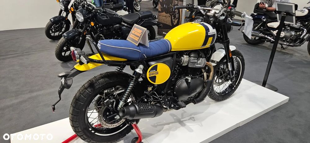 Royal Enfield Interceptor - 3