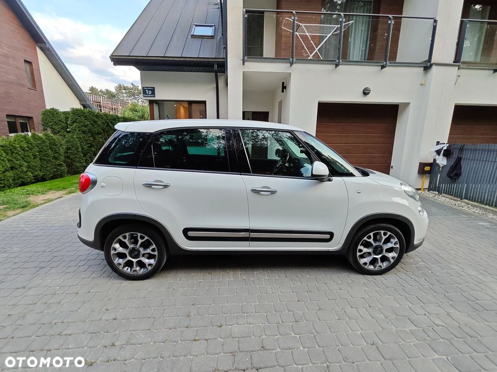 Fiat 500L 1.4 16V T-Jet Trekking - 4