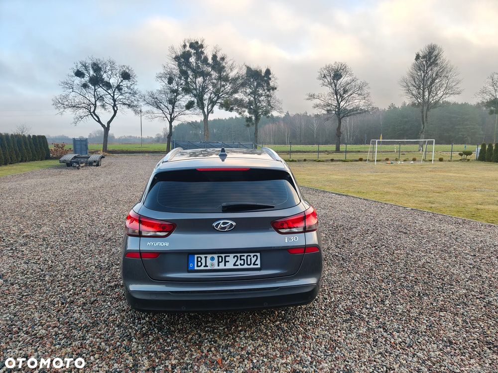 Hyundai i30 1.6 CRDI Select - 24