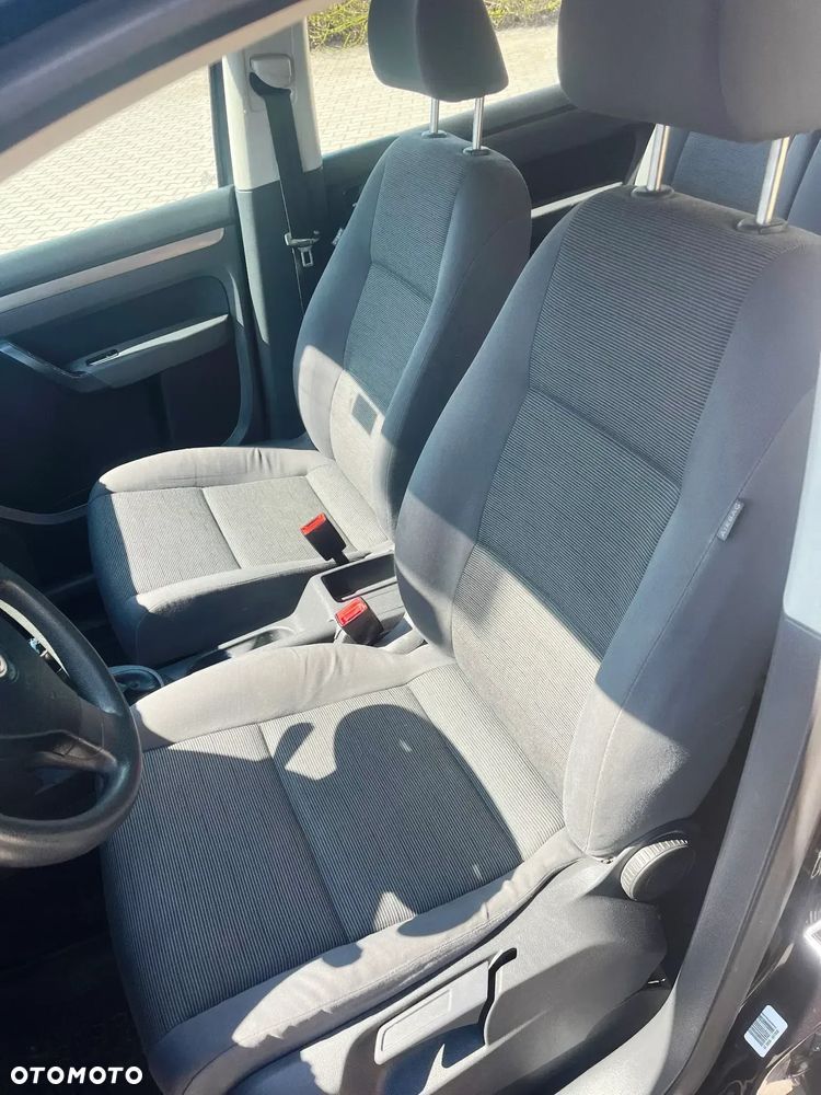 Volkswagen Touran 1.6 Goal - 9