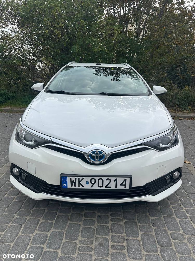 Toyota Auris 2015 photo 3