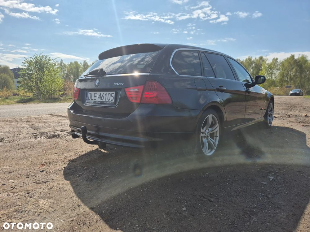 BMW Seria 3 318i Edition Lifestyle - 4