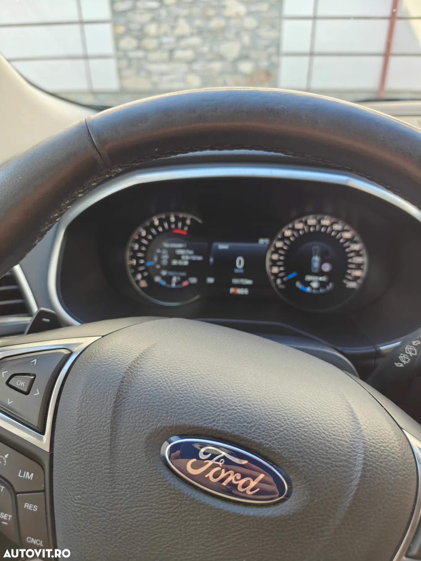 Ford Edge 2.0 TDCi Powershift Titanium - 6