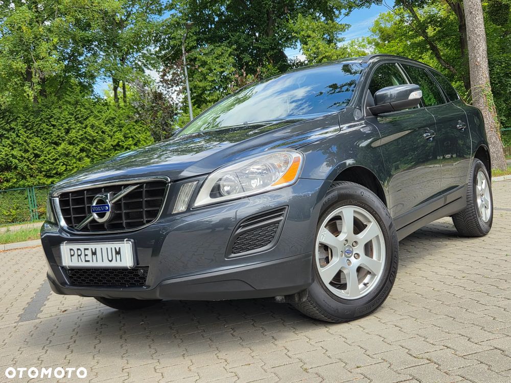 Volvo XC 60 T5 Powershift Momentum - 17