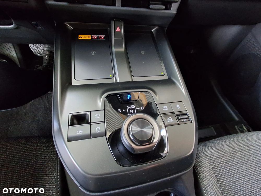Toyota bZ4X 73.1kWh 4x4 Style - 28