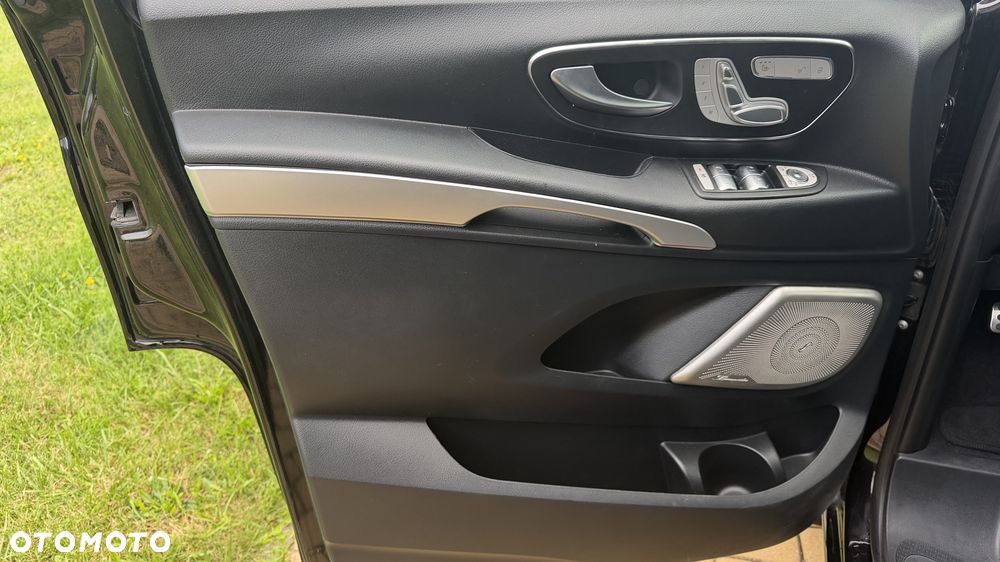 Mercedes-Benz Vito Tourer L1 Base 4x4 9G-Tronic 447.701 - 12