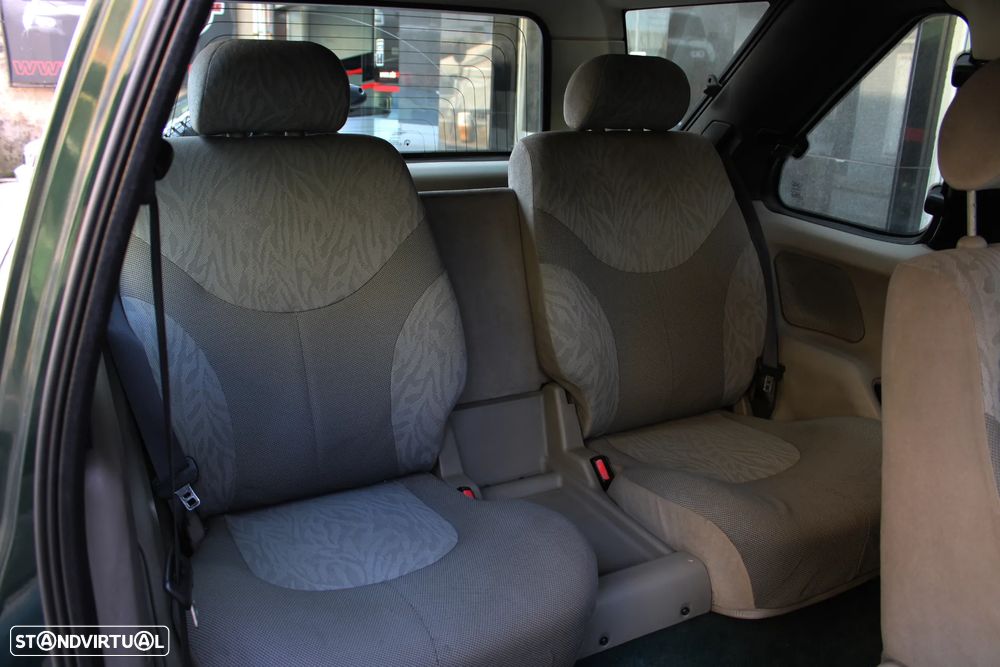 Land Rover Freelander 2.0 di - 27