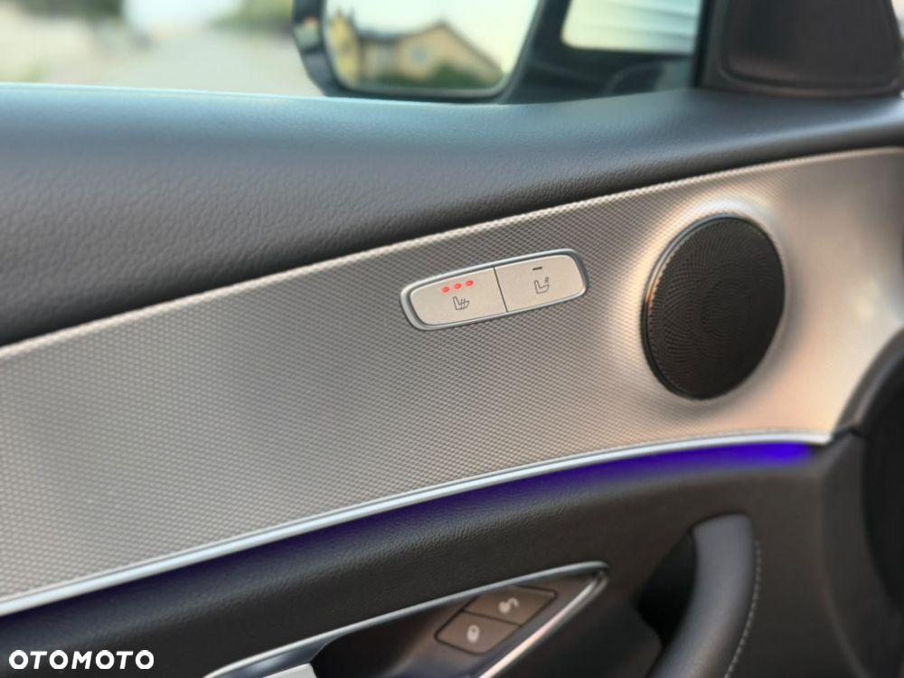 Mercedes-Benz Klasa E 220 d 9G-TRONIC Avantgarde - 24