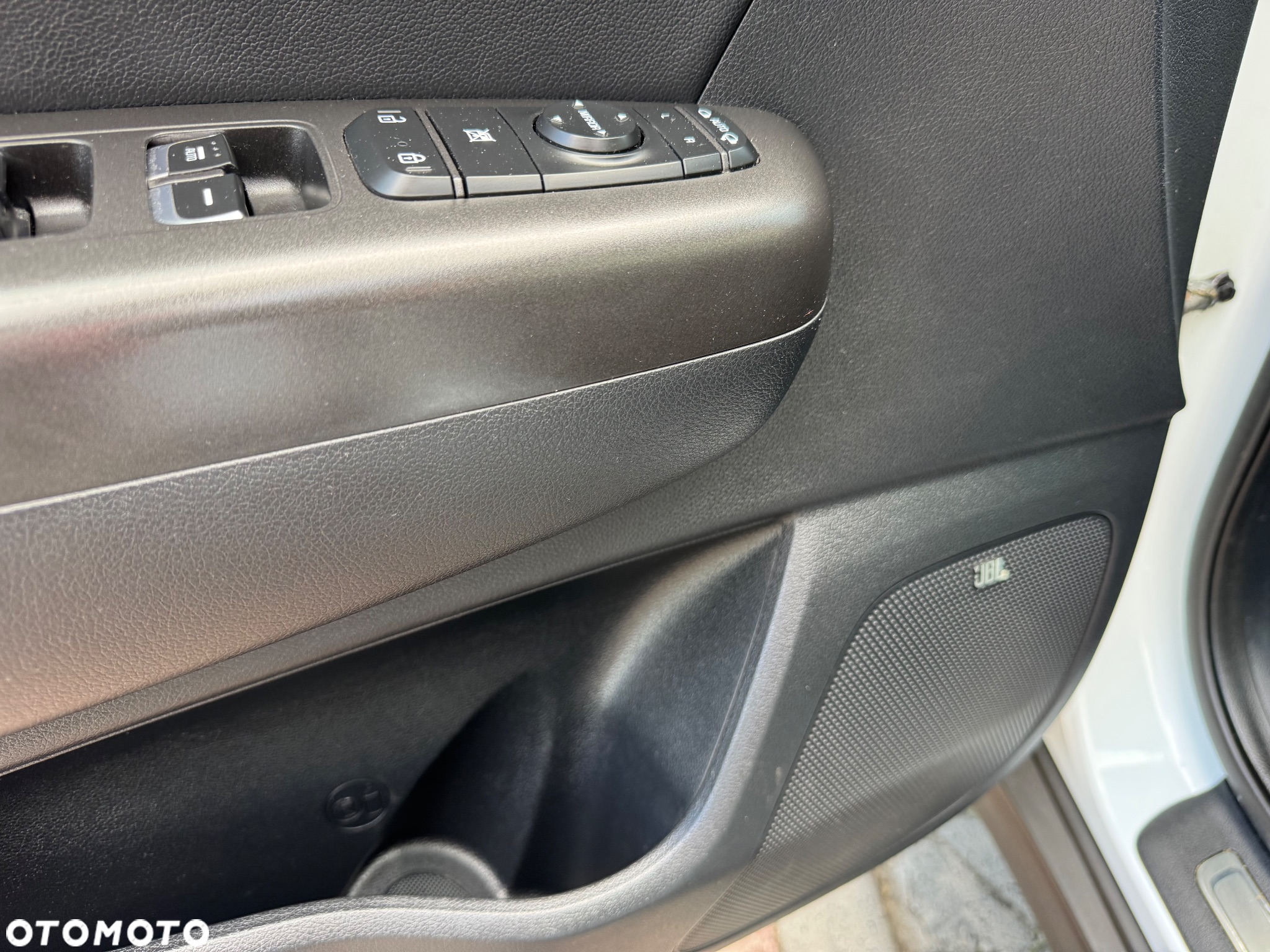 Kia Sportage - 13