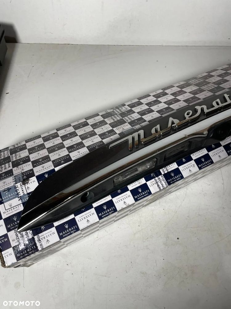 LISTWA BLENDA KLAPY TYŁ MASERATI GHIBLI KAMERA MAS24916 - 2