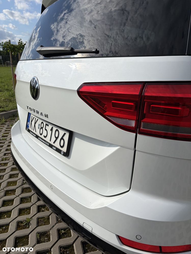 Volkswagen Touran - 19