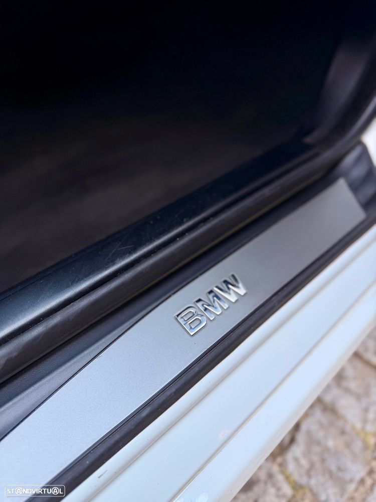 BMW 520 Gran Turismo - 10