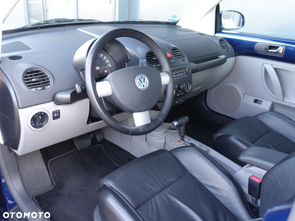 Volkswagen New Beetle Cabriolet 2.0 Automatik - 13