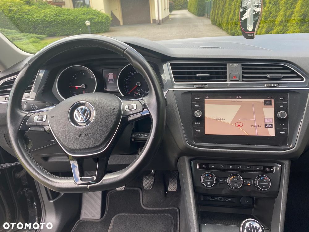 Volkswagen Tiguan 2.0 TDI SCR Elegance - 22