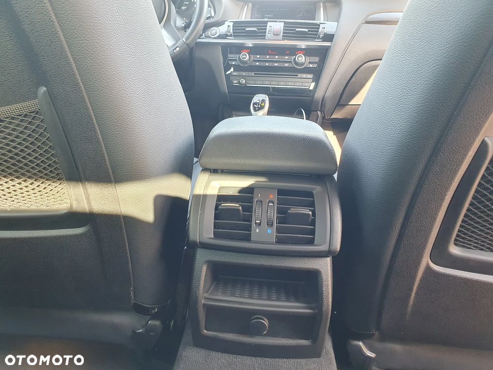 BMW X4 xM40i - 11