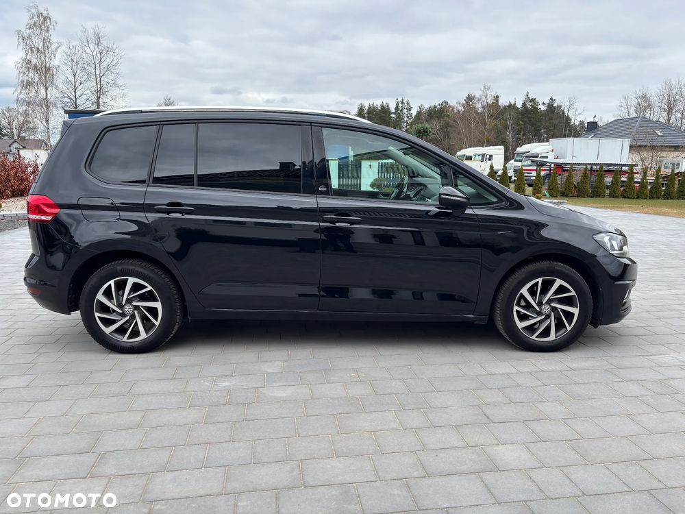 Volkswagen Touran 1.2 TSI (BlueMotion Technology) SOUND - 28