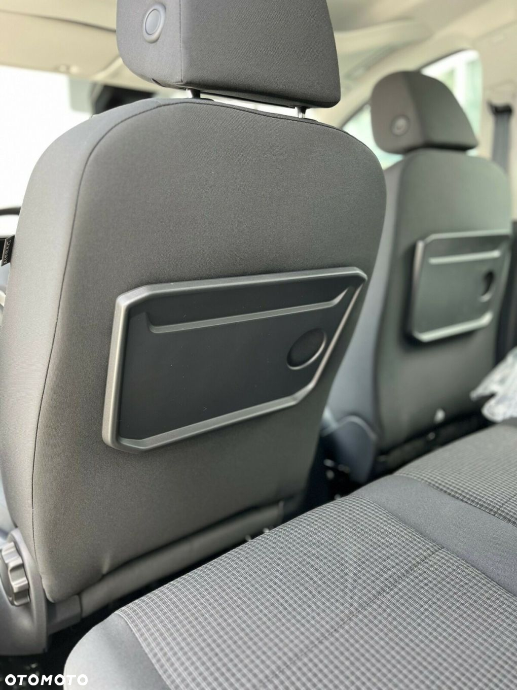 Volkswagen Caddy - 10