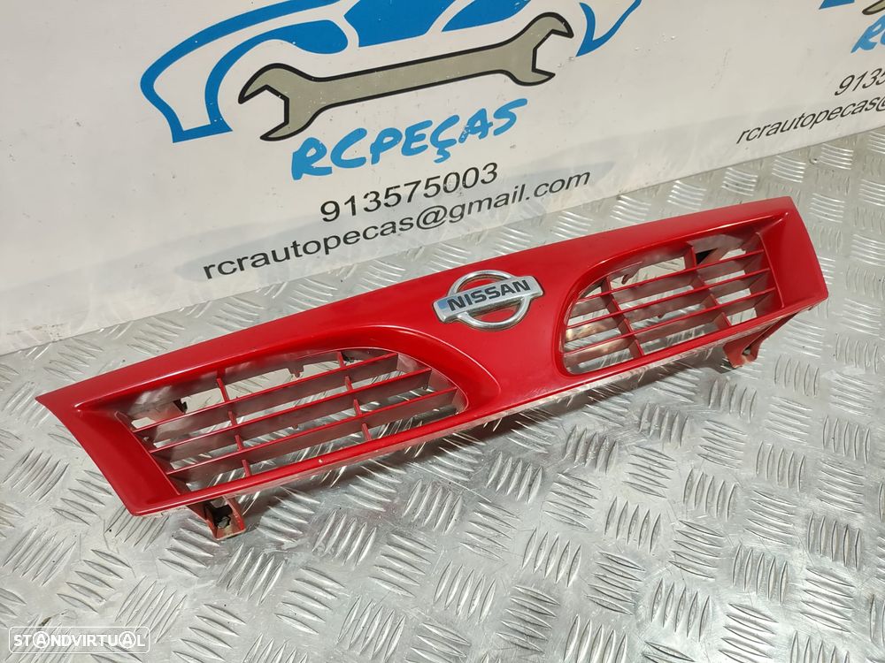 GRELHA CENTRAL FRENTE NISSAN ALMERA I 1 MK1 N15 623100N000 SIMBOLO LOGOTIPO - 2