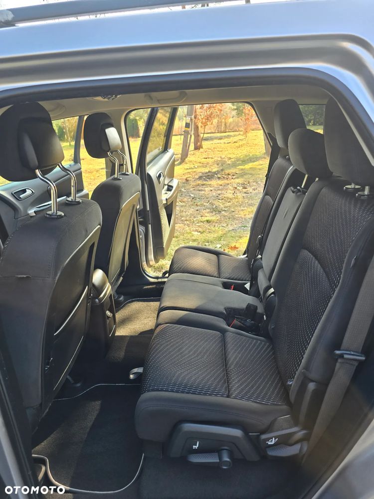 Fiat Freemont 2.0 Multijet Lounge AWD - 24