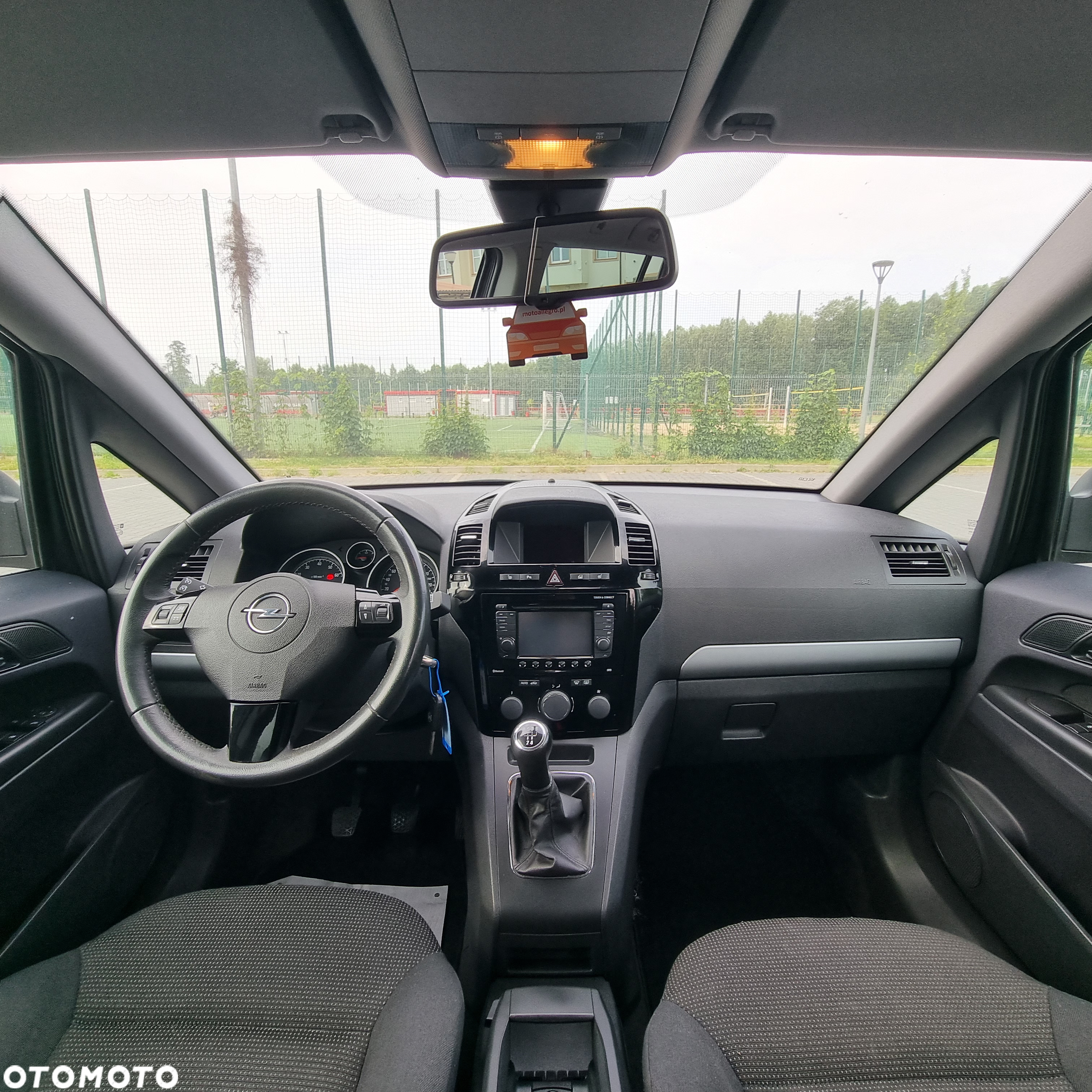 Opel Zafira 1.8 Cosmo EU5 - 14
