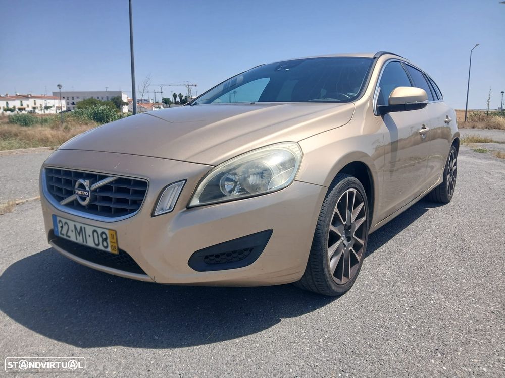 Volvo V60 2.0 D3 Momentum