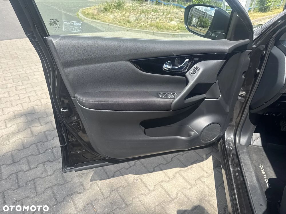 Nissan Qashqai 1.3 DIG-T N-Style - 23