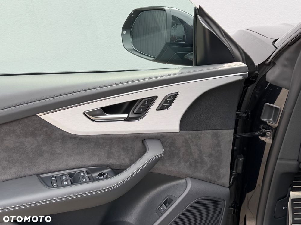 Audi Q8 50 TDI mHEV Quattro Tiptronic - 27