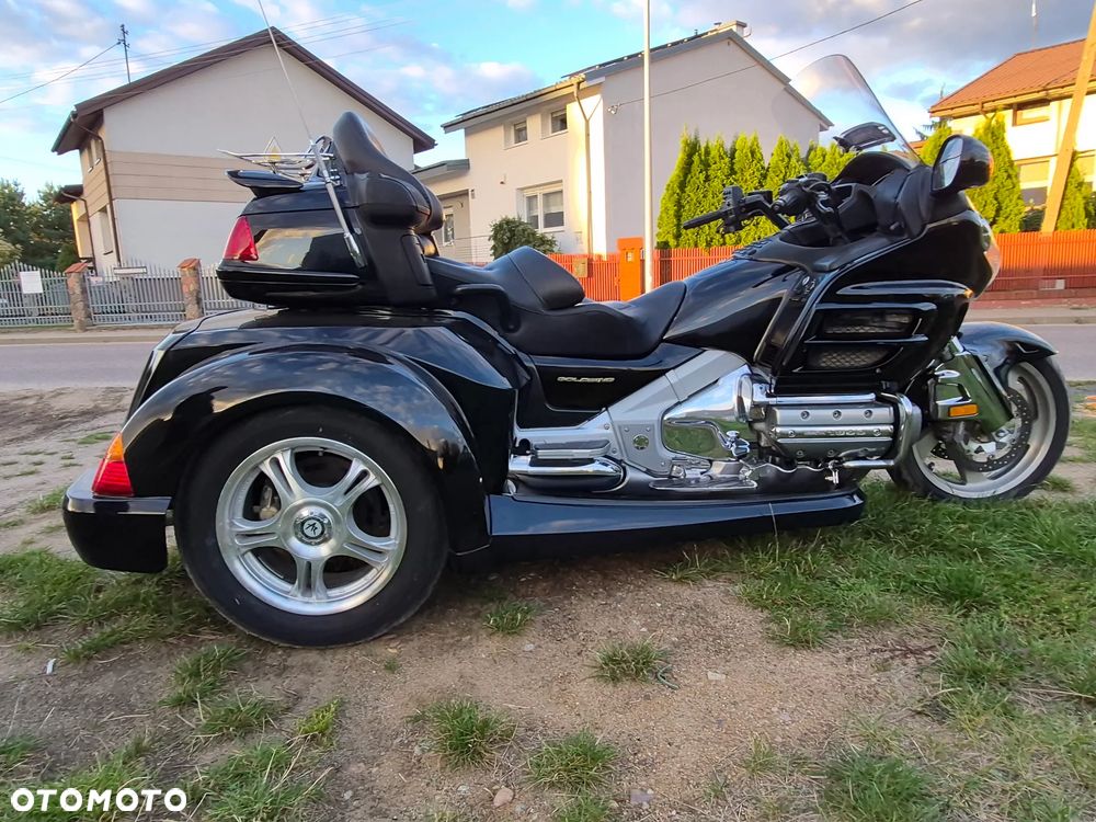 Honda GL - 6