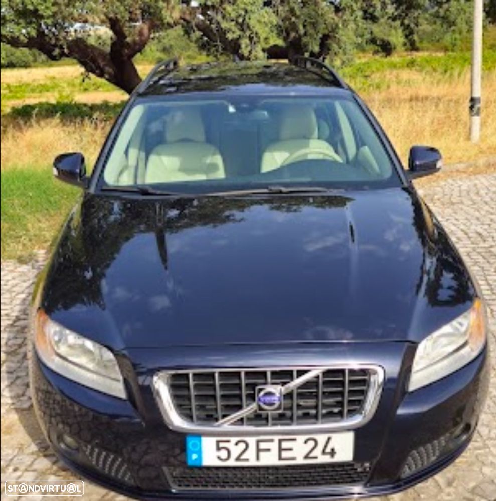 Volvo V70 2.0 D Momentum - 25