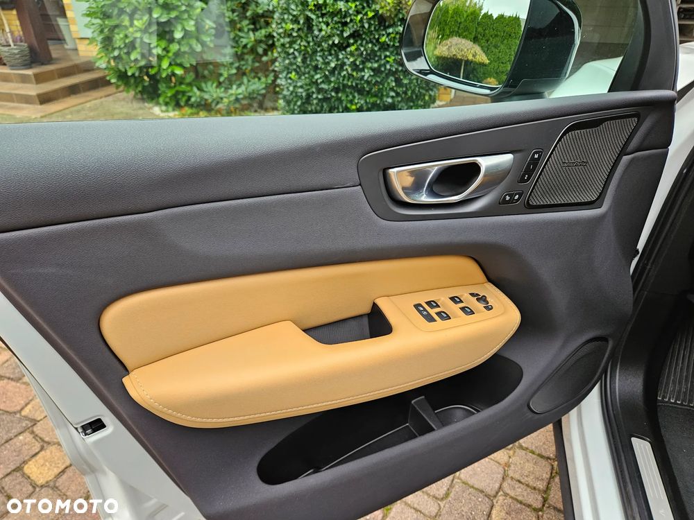 Volvo XC 60 - 15