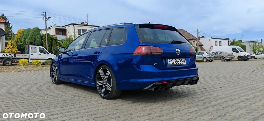 Volkswagen Golf - 4