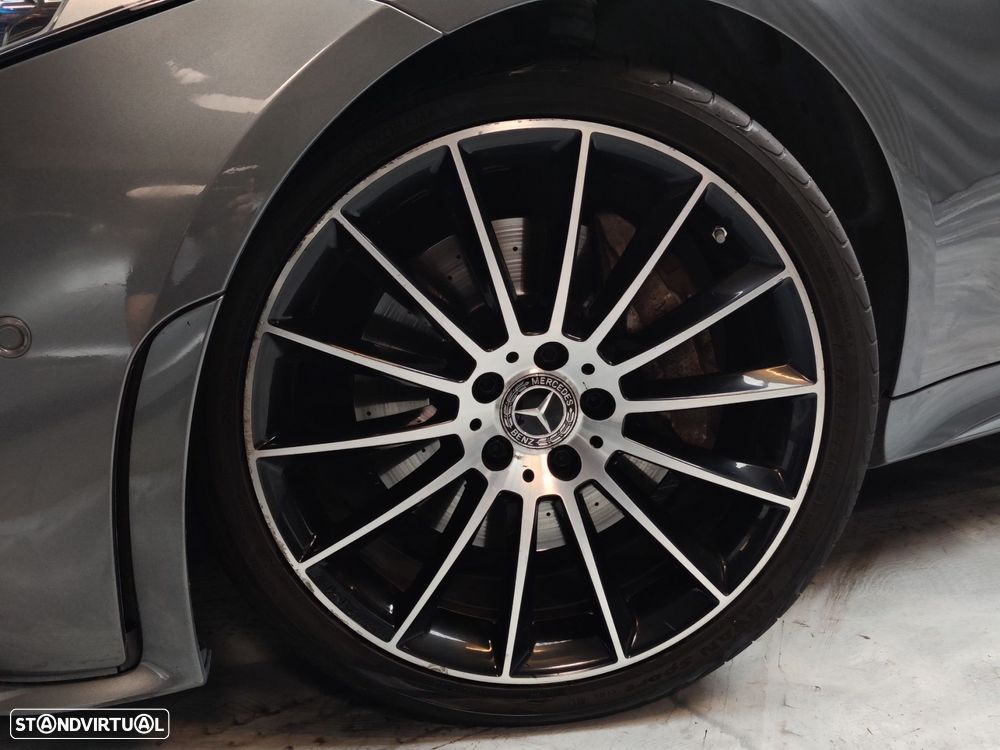 Mercedes-Benz CLS 300 d AMG Line - 28