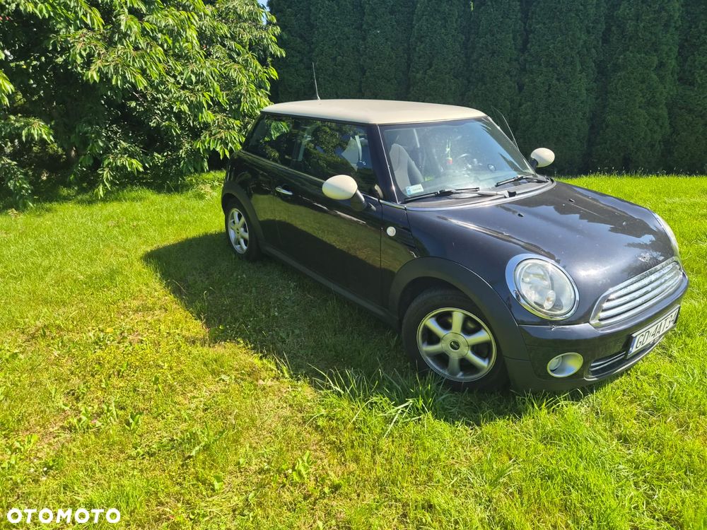 MINI ONE Standard - 6