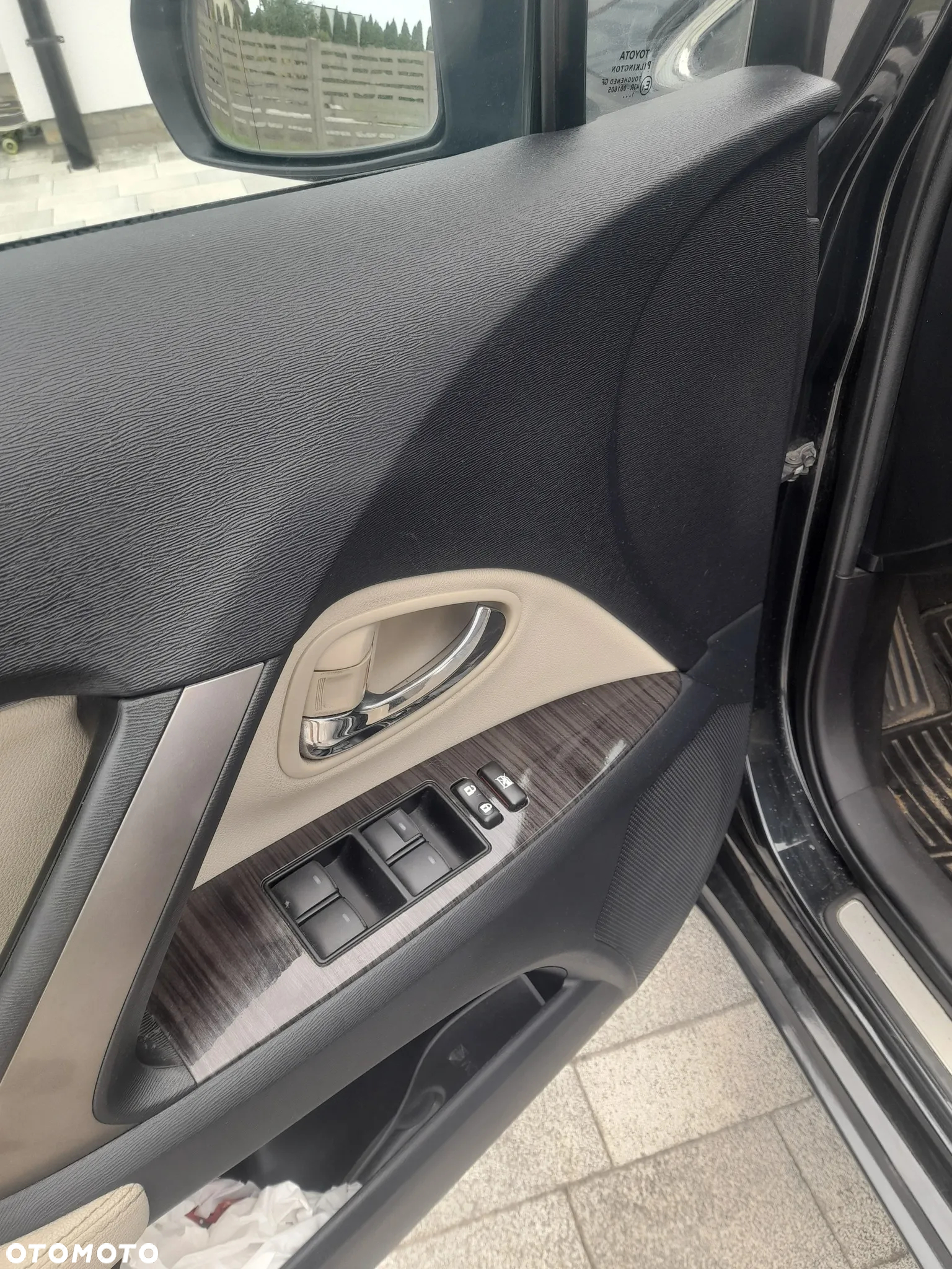 Toyota Avensis 2.0 D-4D Style - 5