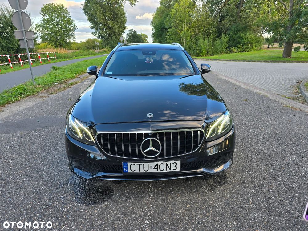 Mercedes-Benz Klasa E 200 d T 9G-TRONIC AMG Line - 2