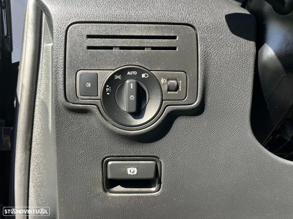 Mercedes-Benz Vito Tourer 114 CDI (BlueTEC) Longa Aut. PRO - 10