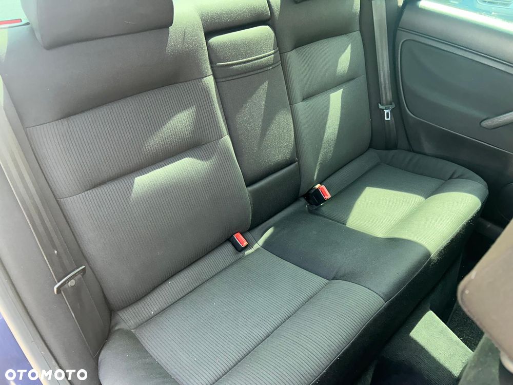 Volkswagen Passat 2.0 Highline - 17